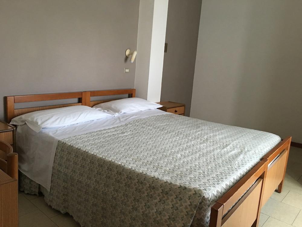 Hotel Plutone Cervia Ngoại thất bức ảnh