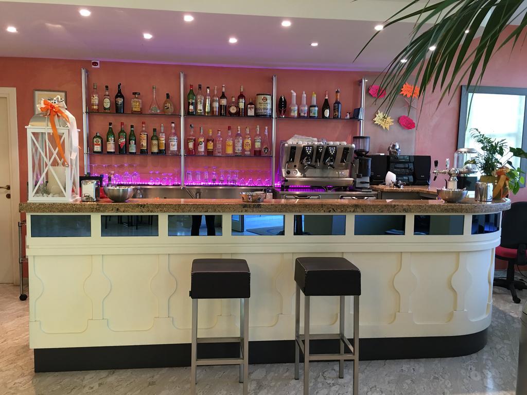 Hotel Plutone Cervia Ngoại thất bức ảnh