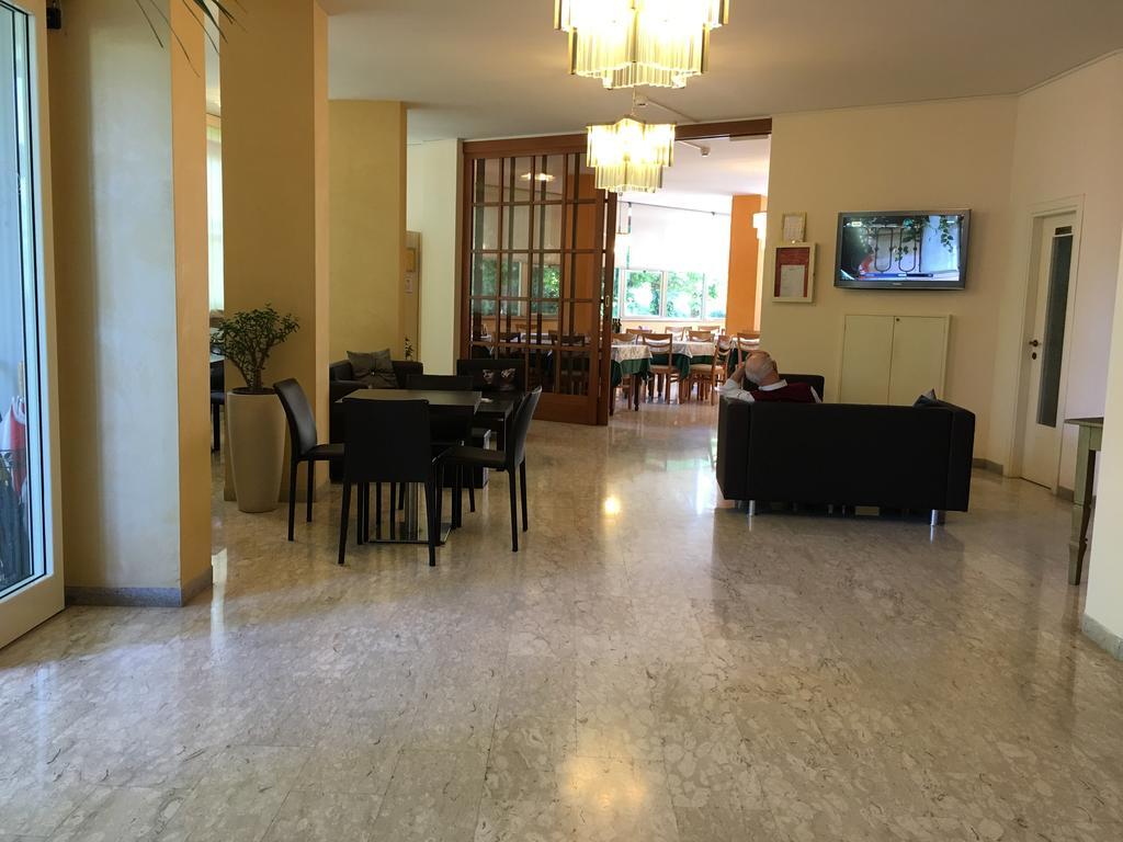 Hotel Plutone Cervia Ngoại thất bức ảnh